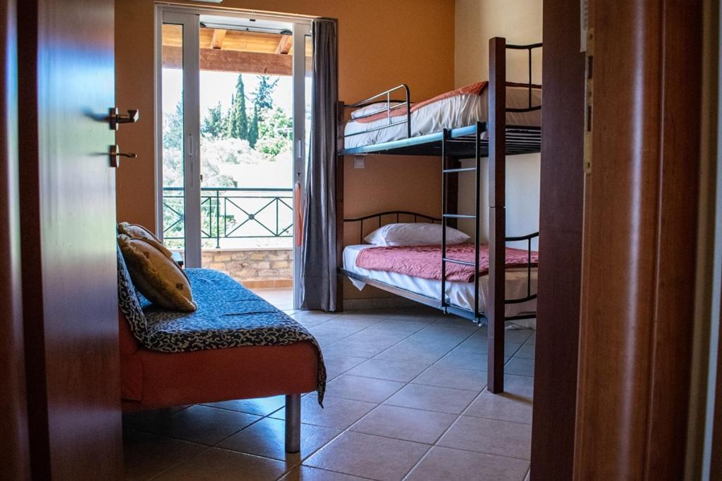 Takis & Eirini Family Apartments Perama (Corfu) Exterior foto